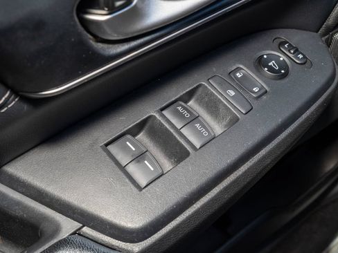 Used 2017 Honda CR-V EX-L image 26