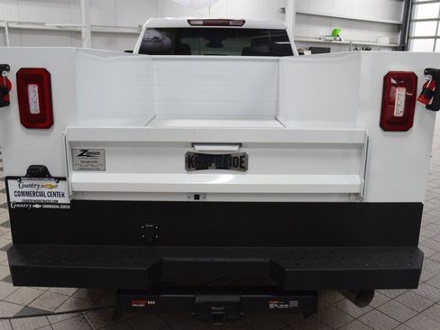 Used 2025 Chevrolet Silverado 3500 W/T w/ WT Convenience Package AWD/4WD image 4