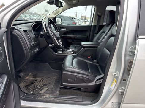 Used 2017 GMC Canyon SLT w/ Driver Alert Package image 12