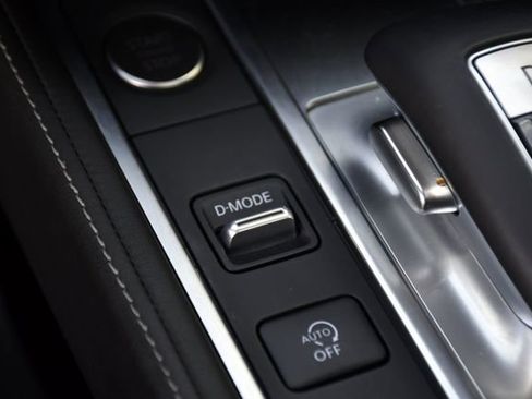 Used 2025 INFINITI QX60 Pure w/ Cargo Package image 16