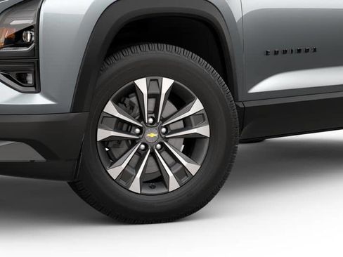 New 2026 Chevrolet Equinox LT w/ Safety and Technology Package image 43