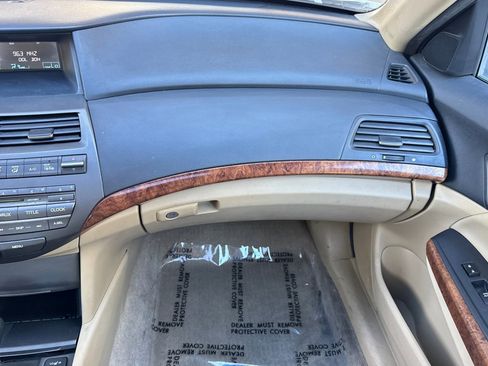 Used 2011 Honda Accord EX-L image 27