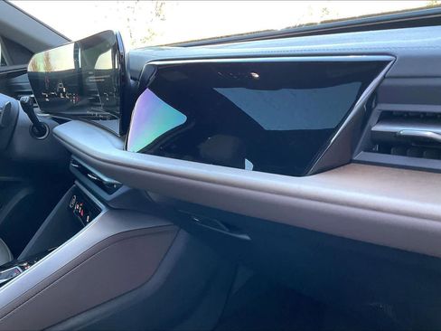 Certified 2025 Audi Q5 Premium w/ Convenience Package image 15