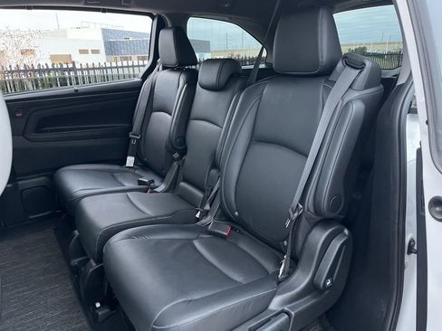Used 2024 Honda Odyssey EX-L image 25
