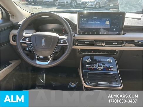 Used 2023 Lincoln Nautilus Reserve image 29