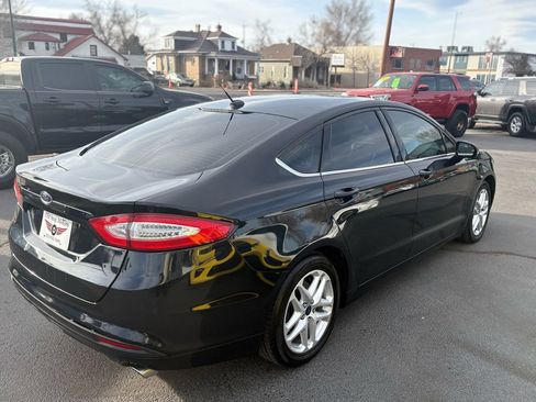 Used 2014 Ford Fusion SE image 6