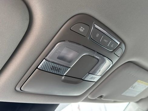 Used 2022 Kia Telluride LX image 25