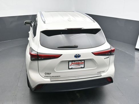 Used 2020 Toyota Highlander Limited image 32