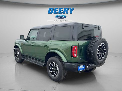 Used 2025 Ford Bronco Outer Banks image 4