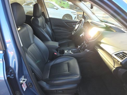 Used 2020 Subaru Forester Touring image 11