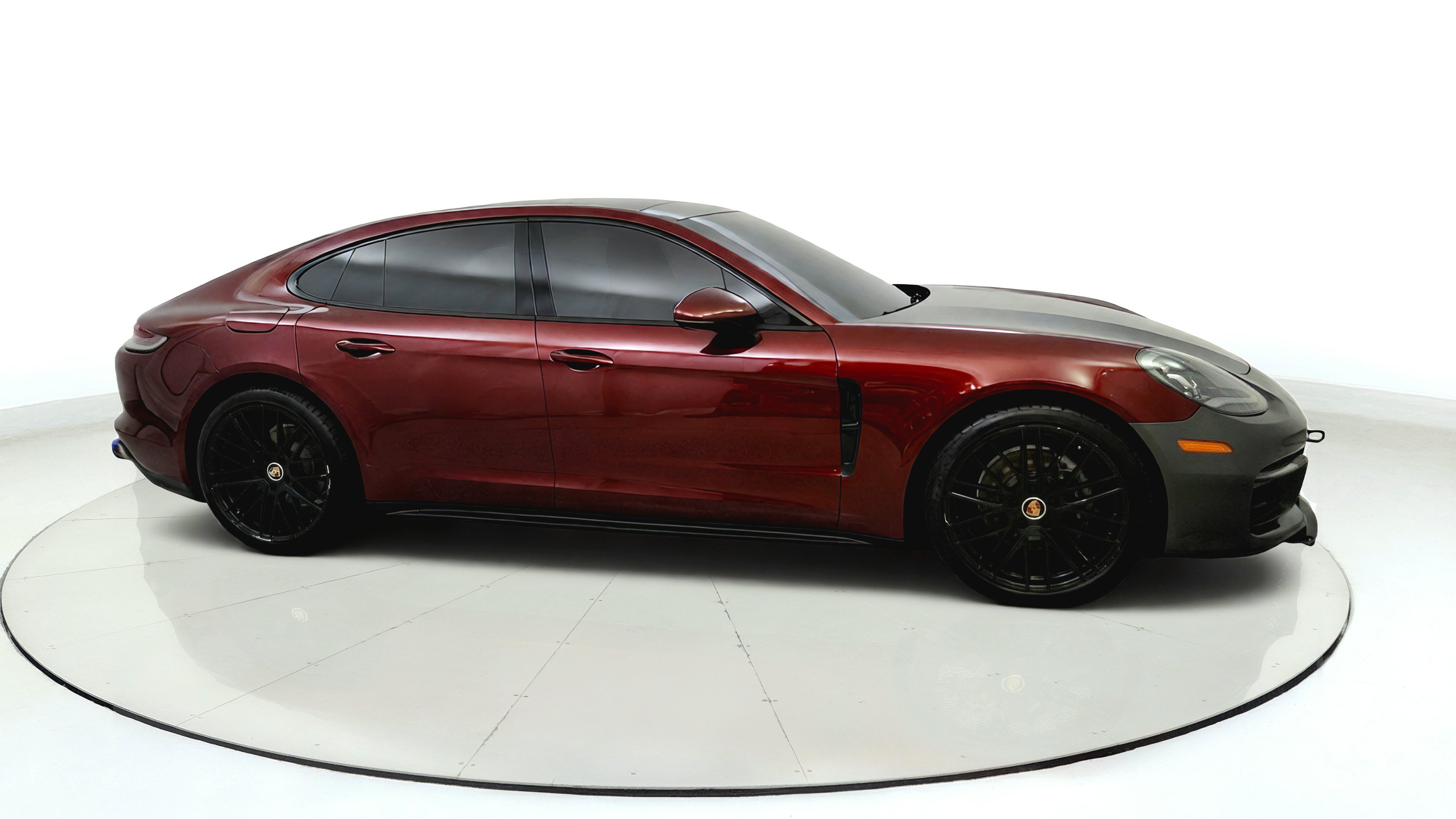 Used 2021 Porsche Panamera 4 AWD/4WD image 8