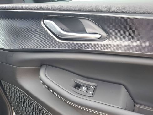 New 2025 Jeep Grand Cherokee L Laredo image 48