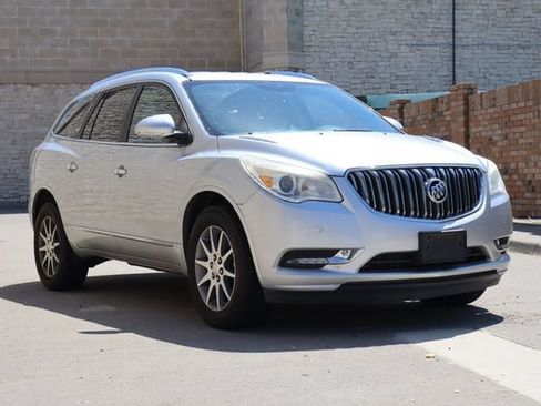 Used 2015 Buick Enclave Leather FWD image 2