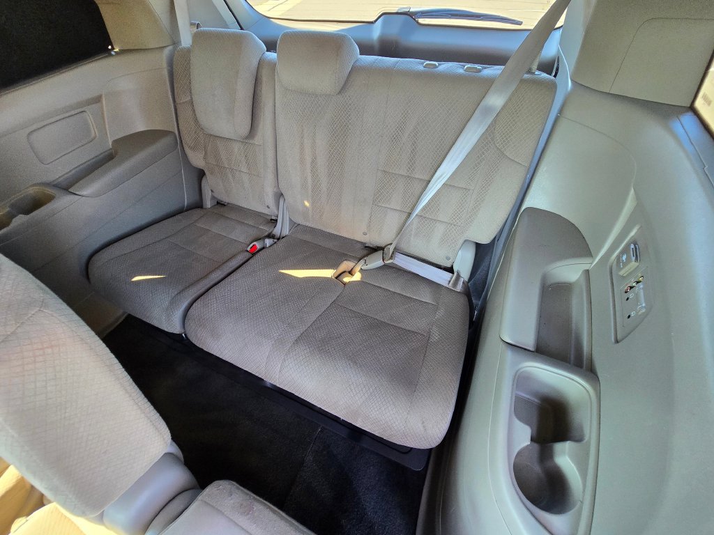 Used 2016 Honda Odyssey SE image 15
