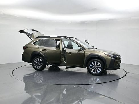 Used 2024 Subaru Outback Limited AWD/4WD image 53
