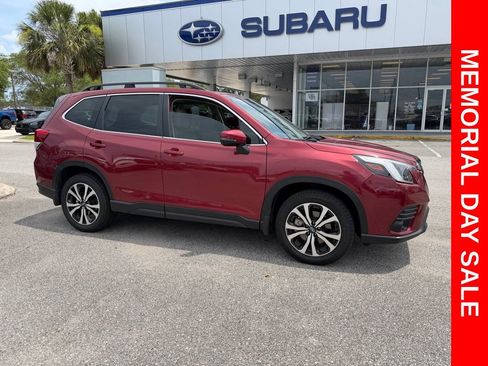Used 2023 Subaru Forester Limited w/ Popular Package #3 AWD/4WD image 1