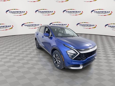 Used 2023 Kia Sportage EX AWD/4WD image 2