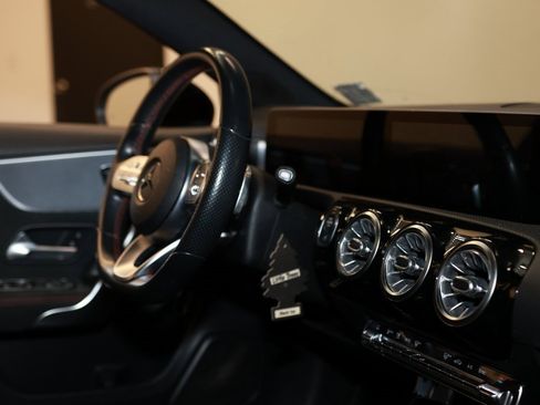 Used 2020 Mercedes-Benz A 220 4MATIC image 19