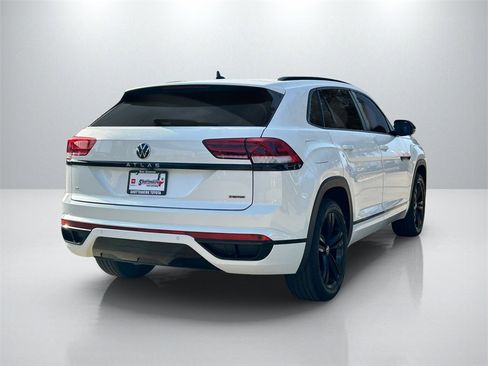 Used 2022 Volkswagen Atlas Cross Sport SEL R-Line image 5
