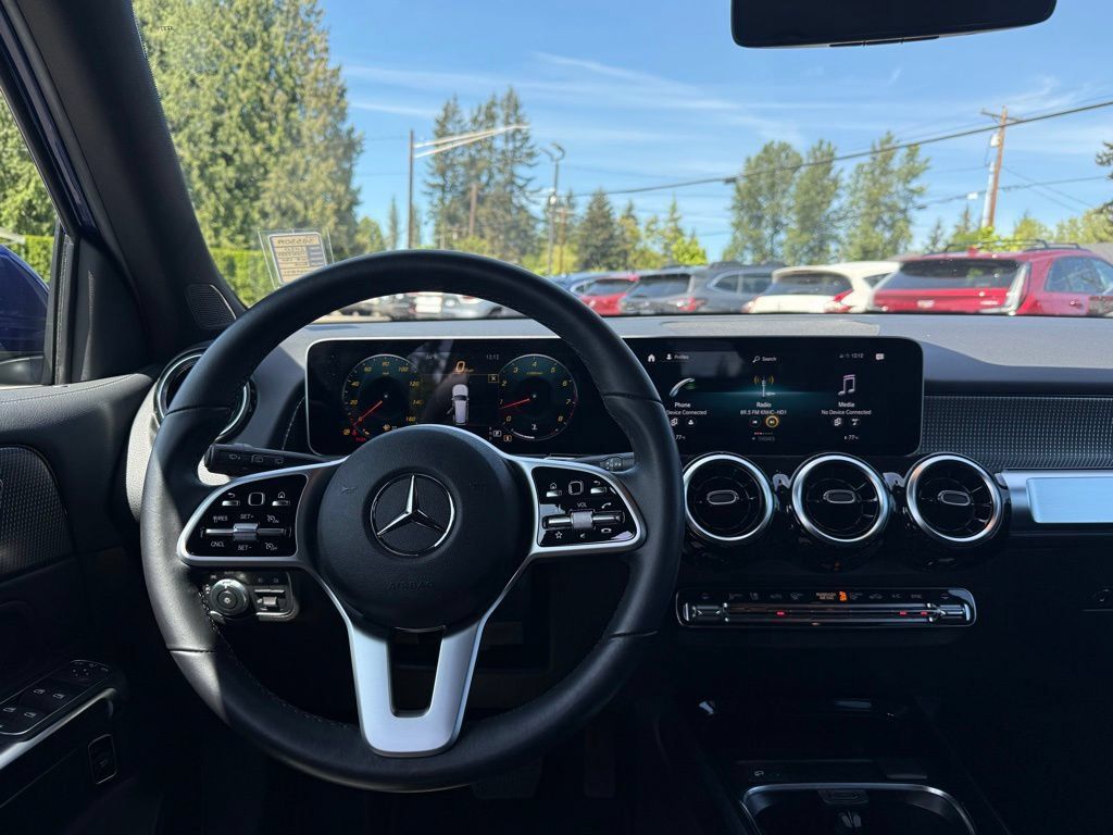 Used 2020 Mercedes-Benz GLB 250 4MATIC image 20