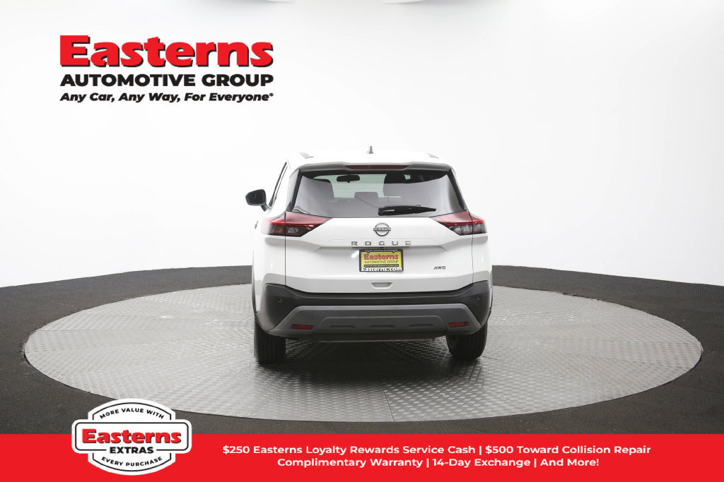 Used 2023 Nissan Rogue S AWD/4WD image 38