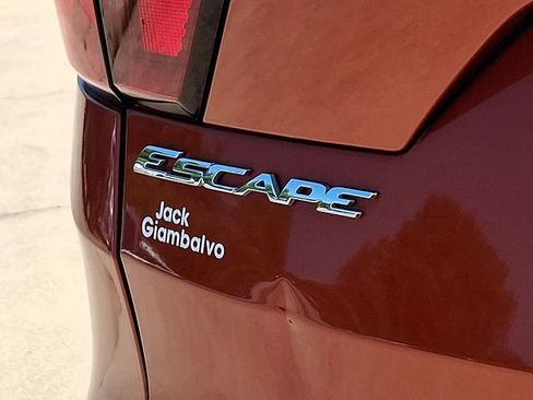Used 2019 Ford Escape SE AWD/4WD image 31