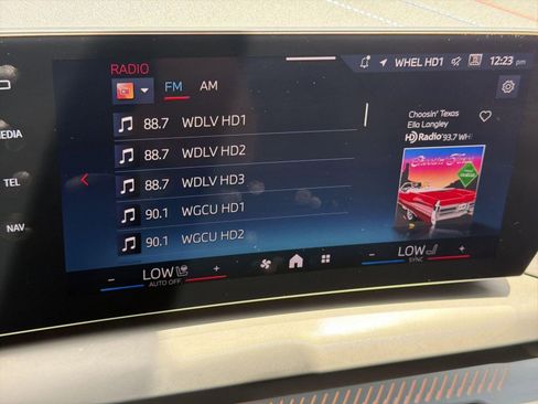 Used 2025 BMW M235i xDrive w/ M Performance Package AWD/4WD image 20