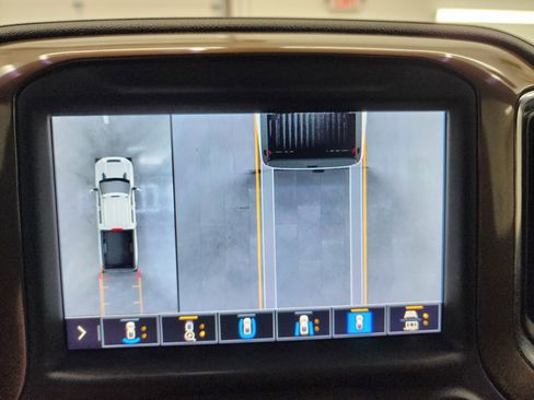 Used 2021 Chevrolet Silverado 2500 High Country w/ Z71 Off-Road Package image 57