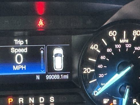 Certified 2018 Ford Explorer XLT image 39