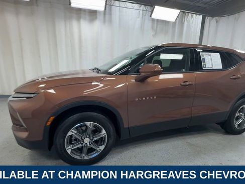 Certified 2023 Chevrolet Blazer LT w/ Driver Confidence Package image 6