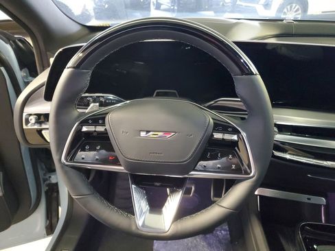 New 2026 Cadillac Lyriq V image 35