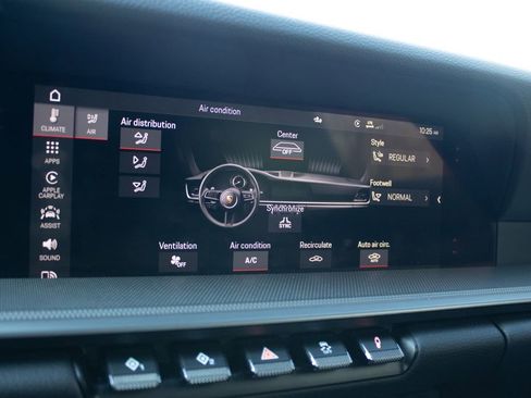 Used 2020 Porsche 911 Carrera image 16