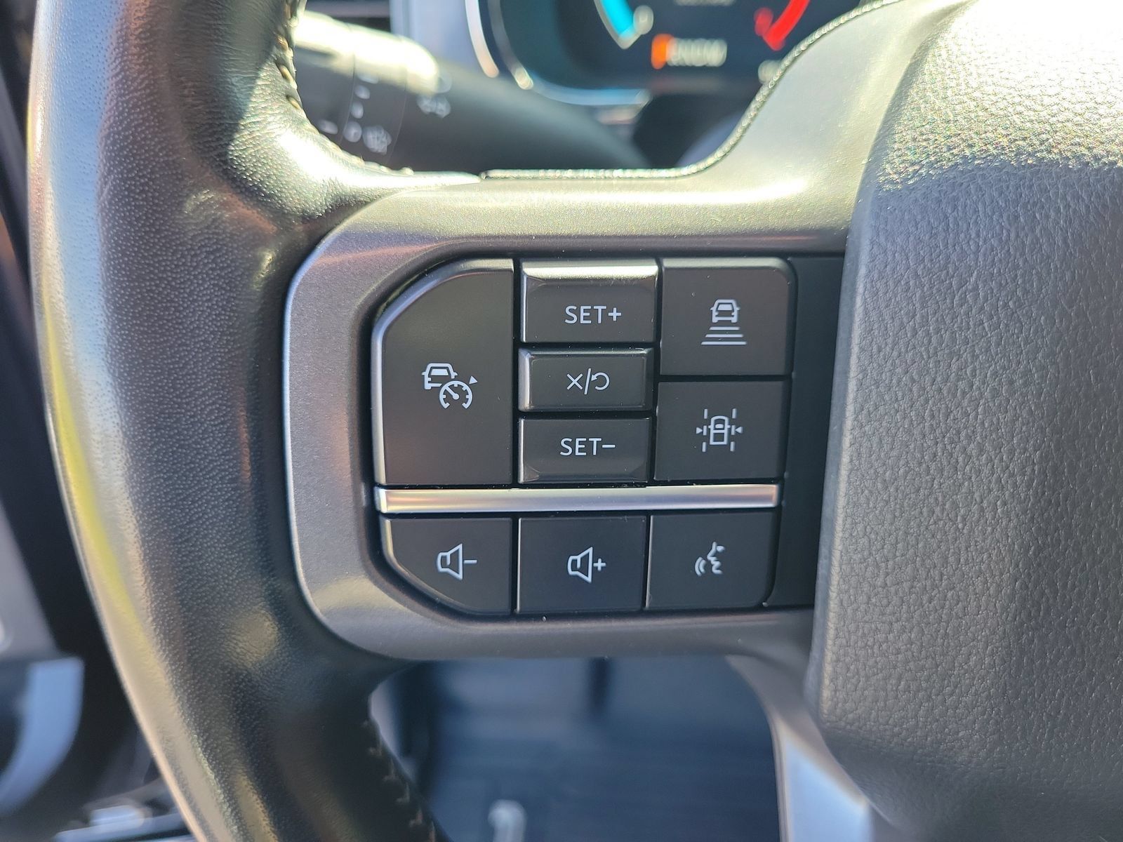 Used 2021 Ford F150 Lariat w/ Equipment Group 502A High AWD/4WD image 20