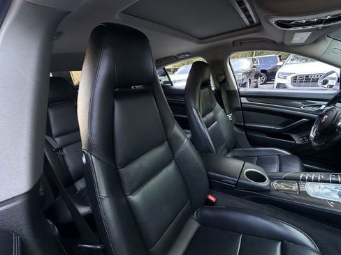 Used 2015 Porsche Panamera 4S image 40