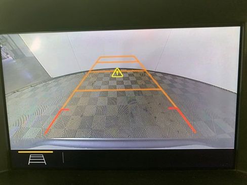 Used 2019 GMC Terrain SLT w/ Preferred Package image 10