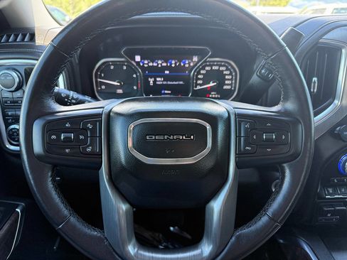 Used 2022 GMC Sierra 3500 Denali w/ Denali Ultimate Package AWD/4WD image 40