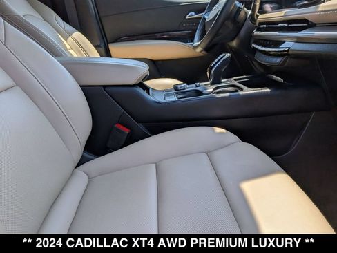 Used 2024 Cadillac XT4 Premium Luxury AWD/4WD image 26