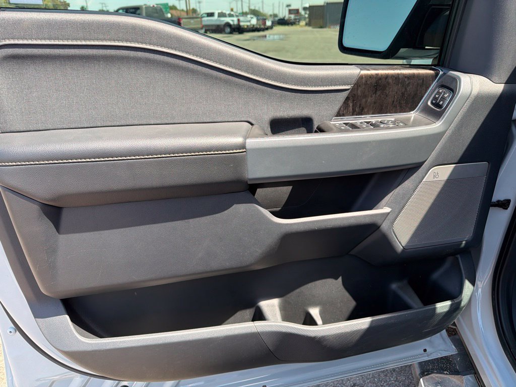 Used 2023 Ford F150 Lariat w/ Bed Utility Package AWD/4WD image 13