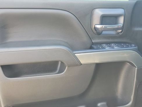 Used 2018 Chevrolet Silverado 1500 LT w/ All Star Edition AWD/4WD image 17