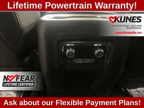 Used 2025 GMC Yukon Denali w/ LPO, Floor Liner Package image 29
