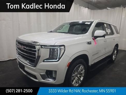Used 2023 GMC Yukon SLT w/ SLT Luxury Package AWD/4WD image 1