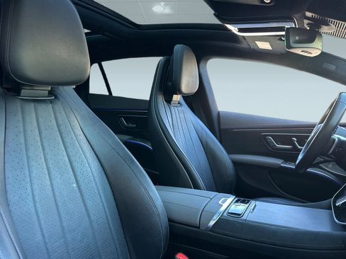 Certified 2023 Mercedes-Benz EQS 580 4MATIC Sedan image 33