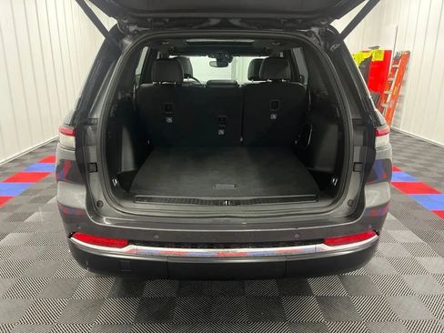 Used 2024 Jeep Grand Cherokee Limited 4xe AWD/4WD image 5