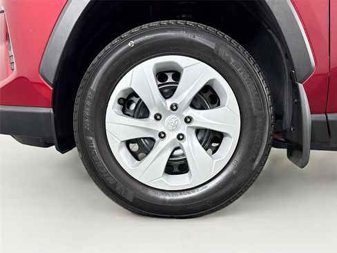 Certified 2025 Toyota RAV4 LE image 42