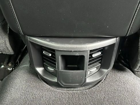 Used 2024 RAM 3500 Big Horn image 34