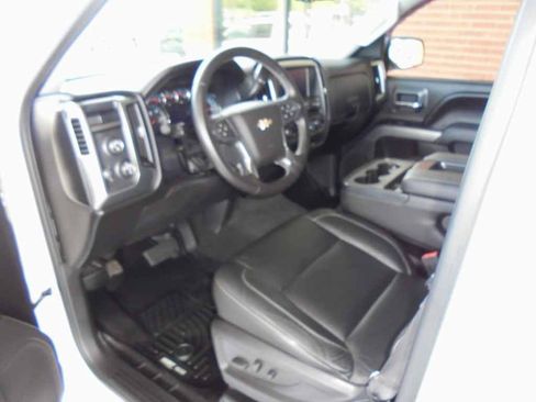 Used 2015 Chevrolet Silverado 1500 LT w/ LT Convenience Package AWD/4WD image 7