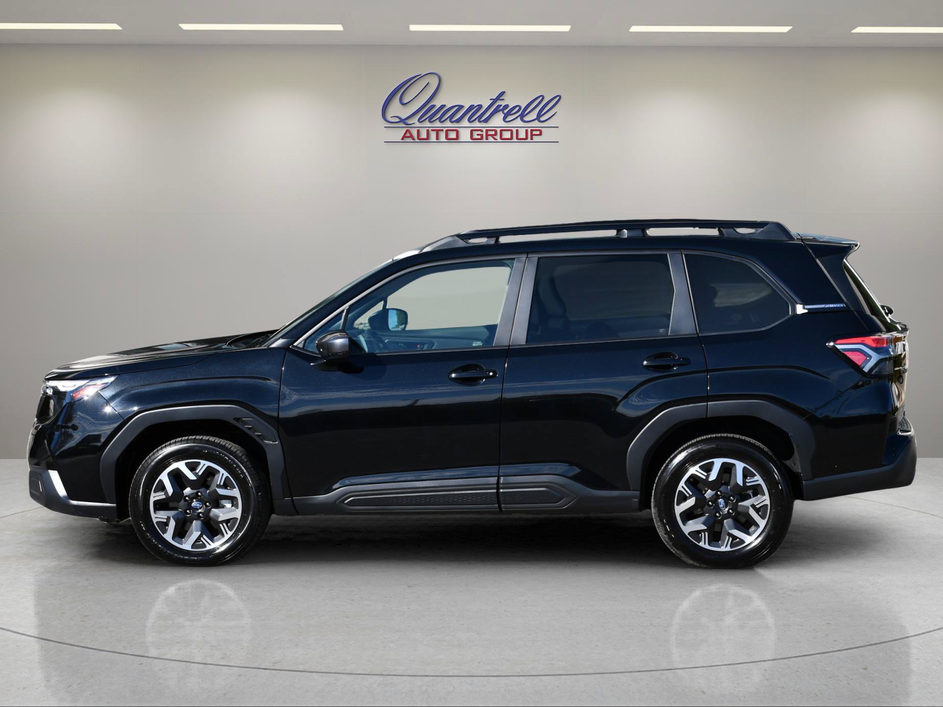 Used 2026 Subaru Forester Premium AWD/4WD image 6