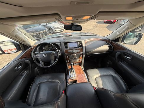 Used 2018 Nissan Armada SL w/ Moonroof Package AWD/4WD image 43
