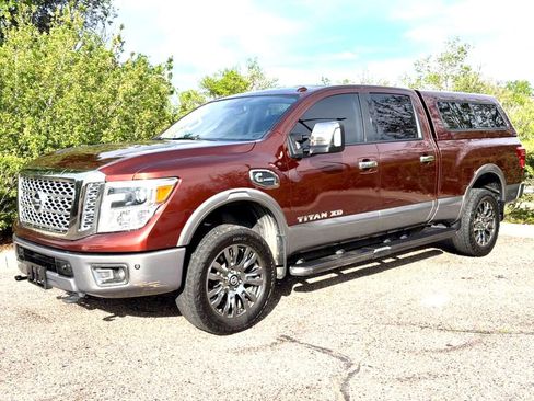 Used 2017 Nissan Titan Platinum Reserve AWD/4WD image 6