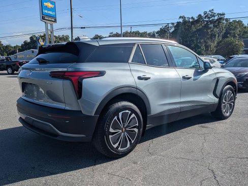 Certified 2024 Chevrolet Blazer EV LT AWD/4WD image 4
